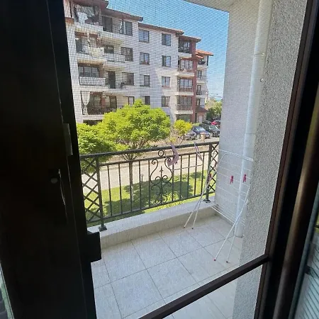 Apolon 9 Apartment *